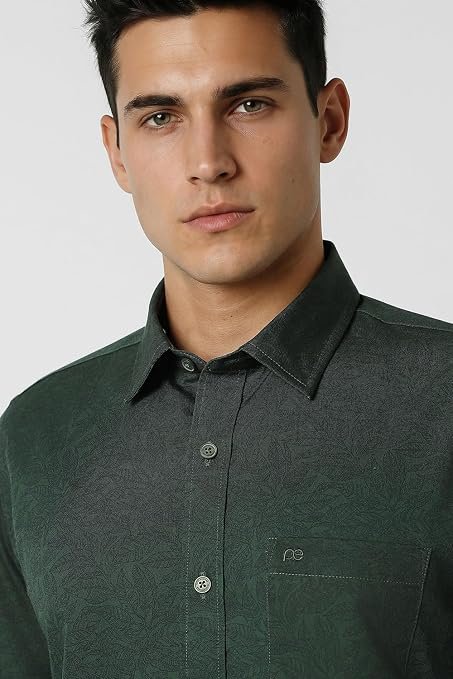 71g5v3v0e9L._SY679_ HIGHLANDER Men Solid Casual Shirt